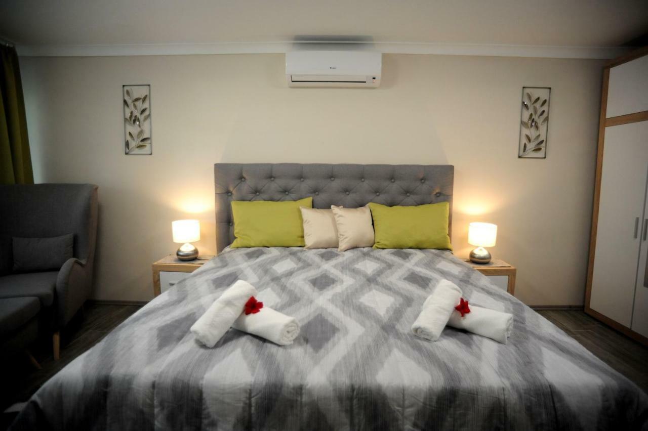 Judit Apartman Dombovar-Gunaras Ngoại thất bức ảnh